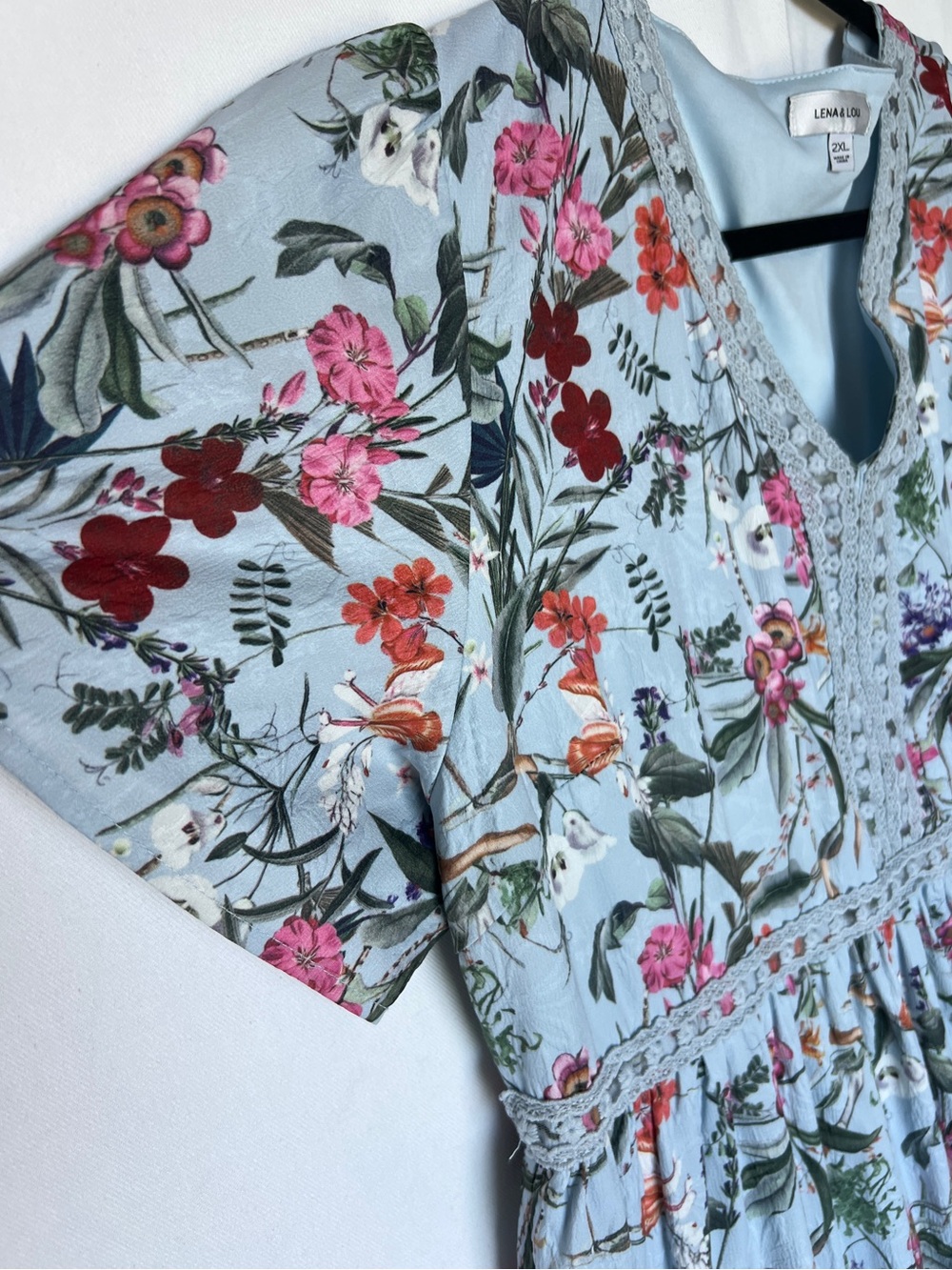 Light Blue Floral Tiered V-Neck Maxi Dress 2X LIKE NEW - Picture 4 of 12